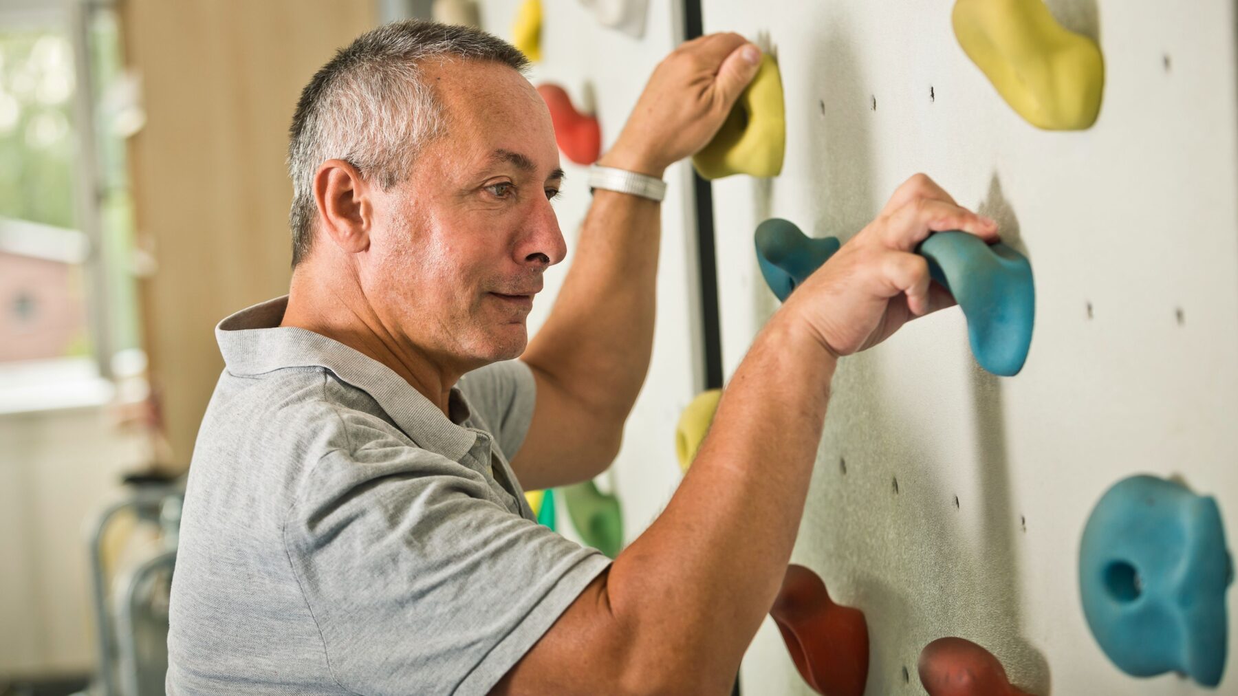 Kraft- und Koordinationstraining an der Kletterwand